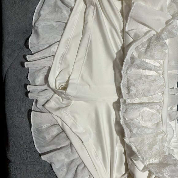Love Poem White Lace Ruffle Mini Skort M NWOT | Cottagecore Coquette Boho - Picture 8 of 8